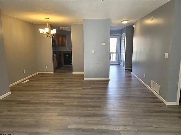 4th image of 888 Tremont St