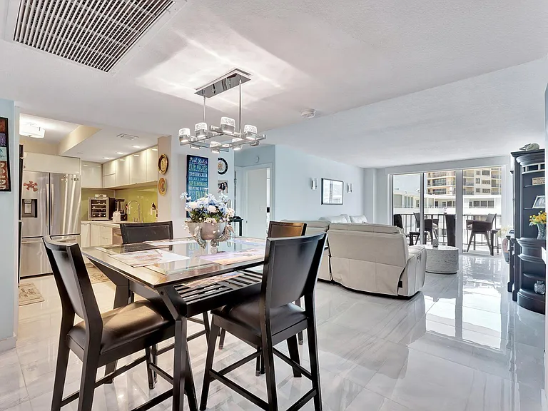 1900 S Ocean Blvd #8G — Photo 8