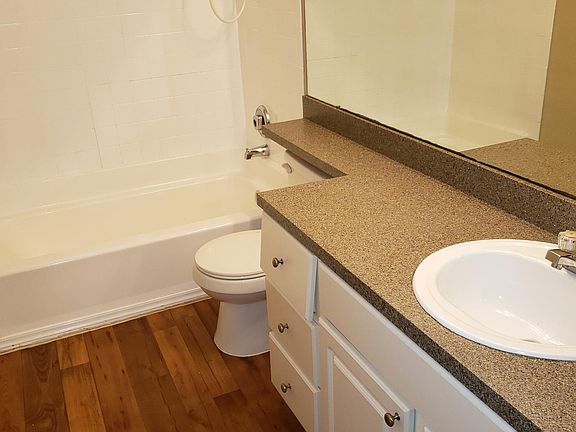 4th image of 4057 Crockers Lake Blvd APT 2521