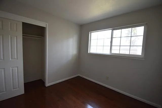 5233 Columbine Way — Photo 9