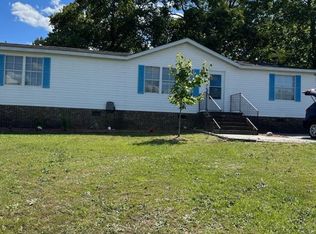 396 Old Salem Dr, Spring Lake, NC 28390