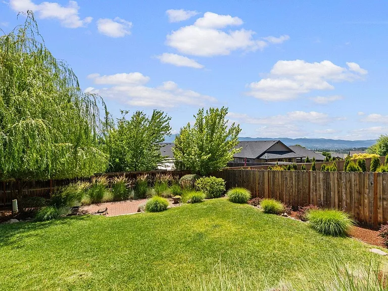 4334 Vineyard Ter — Photo 38