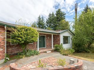 441 E Hillcrest Dr, Port Angeles, WA 98362
