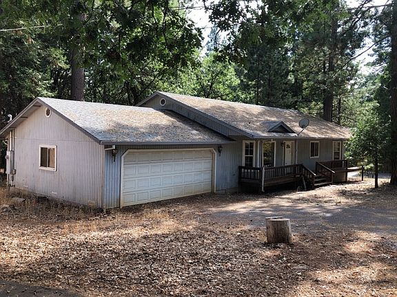 3rd image of 16731 Estralita Dr