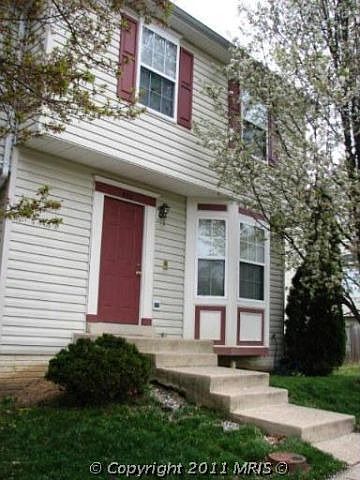 1st image of 802 Kings Crest Dr