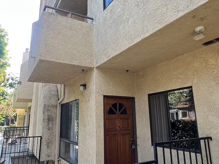222 S Catalina Ave #9 — Photo 20