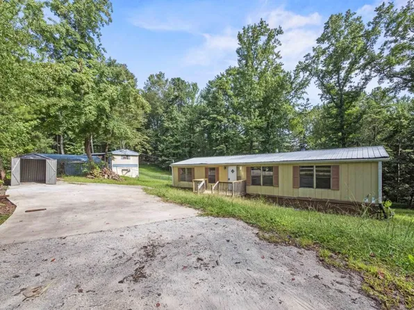 1671 Azelea Dr, Gainesville, GA 30507