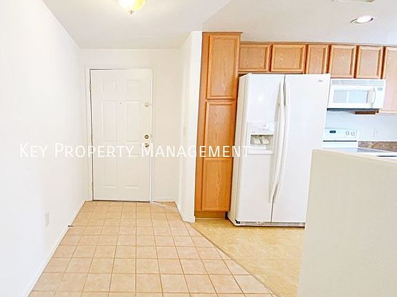 3rd image of 6160 Rumrill St Unit 140