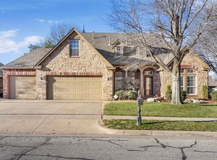 1801 W Trenton St, Broken Arrow, OK 74012