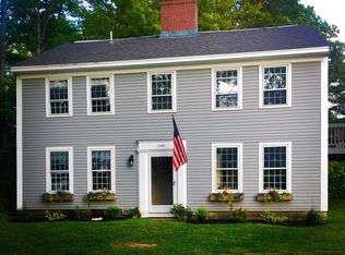 344 Main St, Groveland, MA 01834