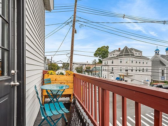 2nd image of 3 Essex St #2