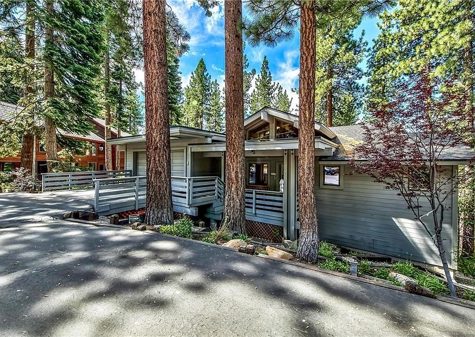 1st image of 723 Cristina Dr