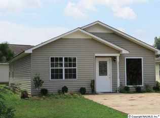 3420 Montrose Ave, Rainbow City, AL 35906