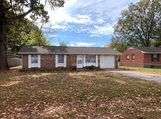 710 Portage Ave, Muscle Shoals, AL 35661