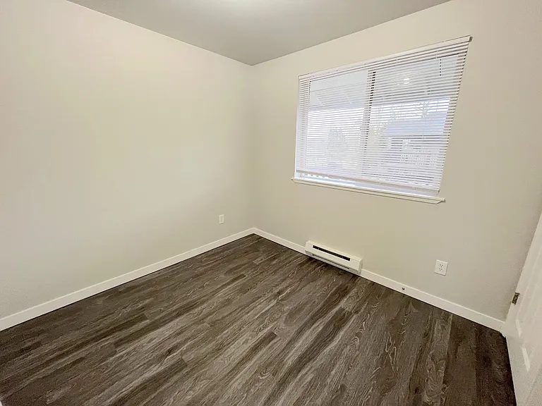 8819 Pacific Ave #B7 — Photo 14