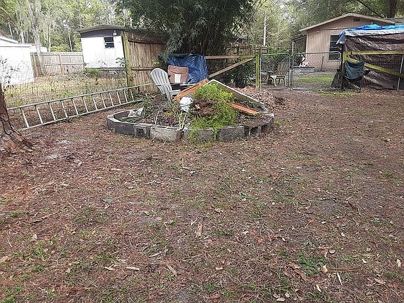 Back of house, firepit