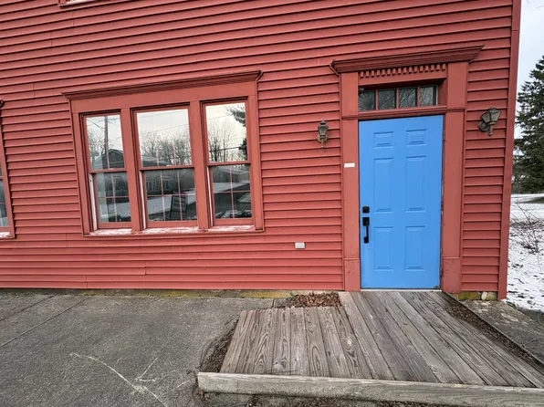 15927 State Rd #407, Dalton, PA 18414