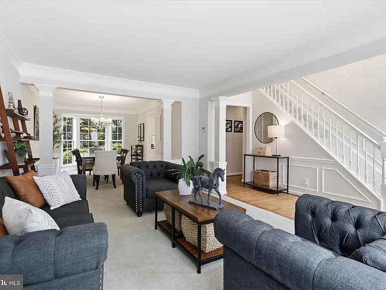 408 Huntfield Ct NE — Photo 6