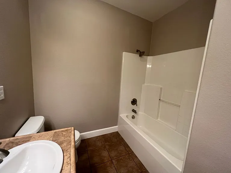 1506 Azalea Dr — Photo 14