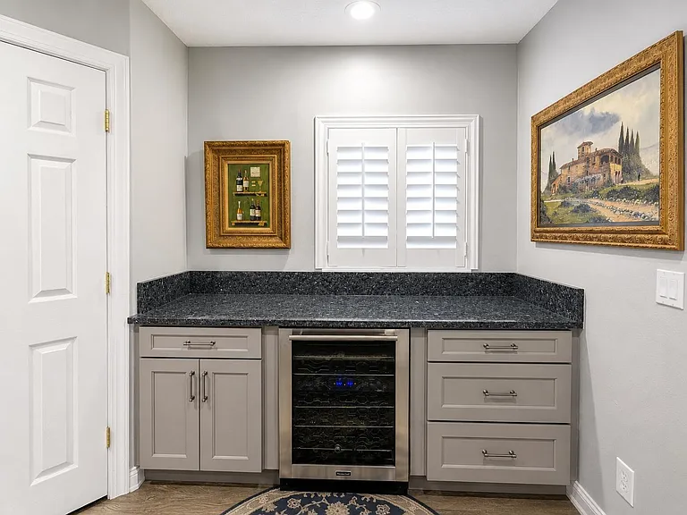 101 Sunset Cir — Photo 3