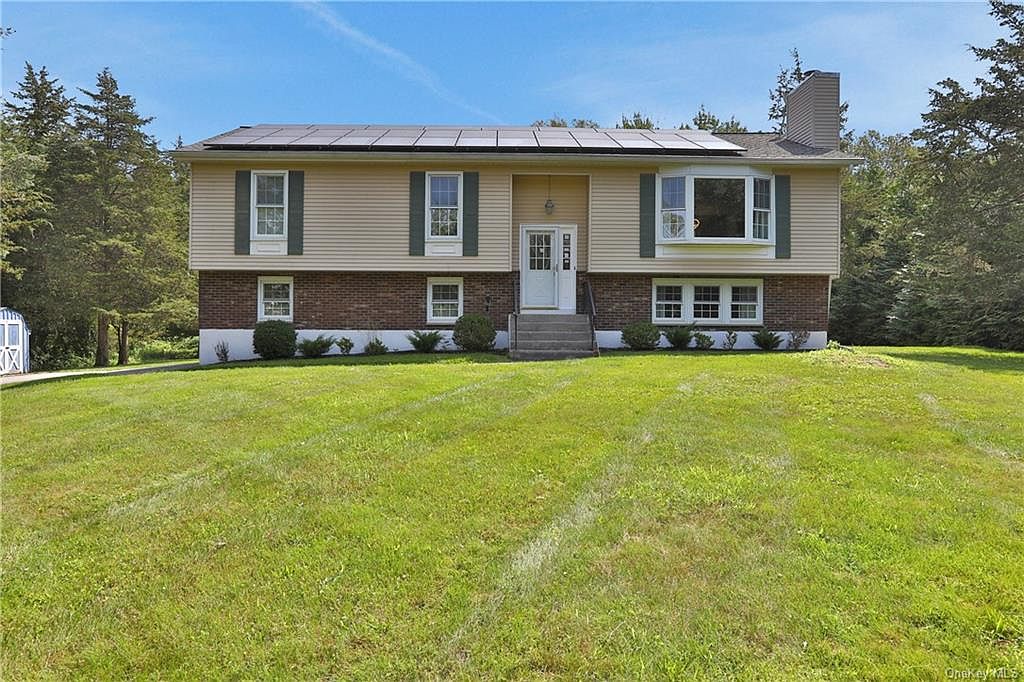 465 Rossway Road, Pleasant Valley, NY 12569 Zillow