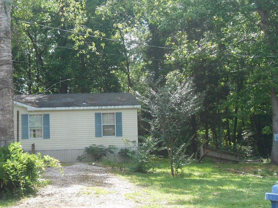 2nd image of 778 Harper Rd