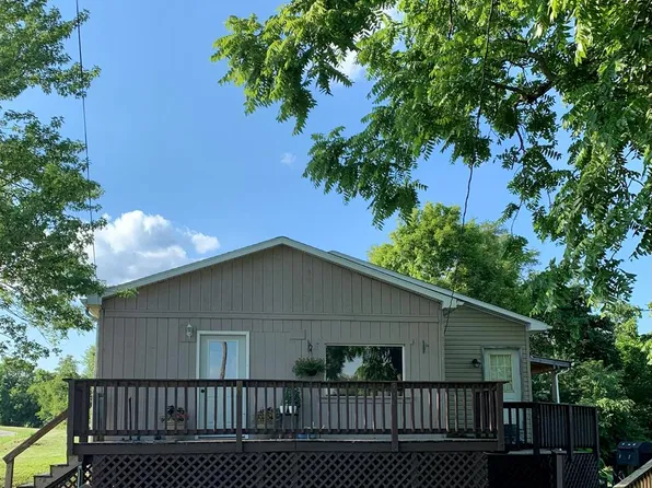 343 Starkey Ridge Road, Sistersville, WV 26175