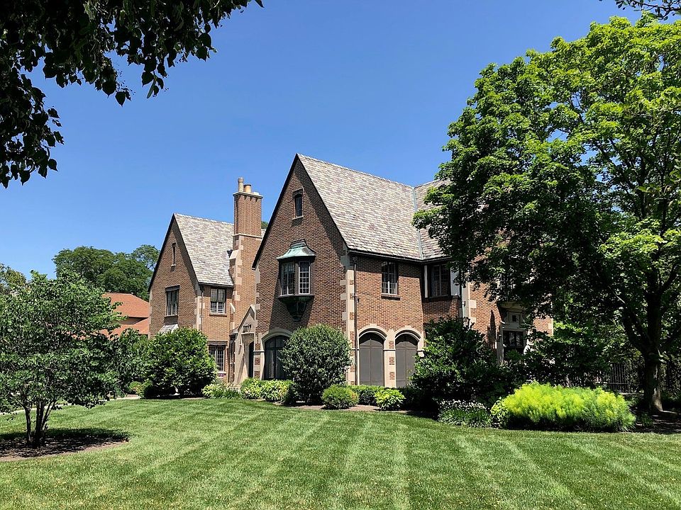 1st image of 909 Ashland Ave