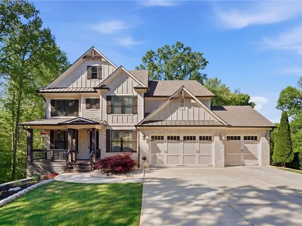 4075 Silverstone Dr, Braselton, GA 30517