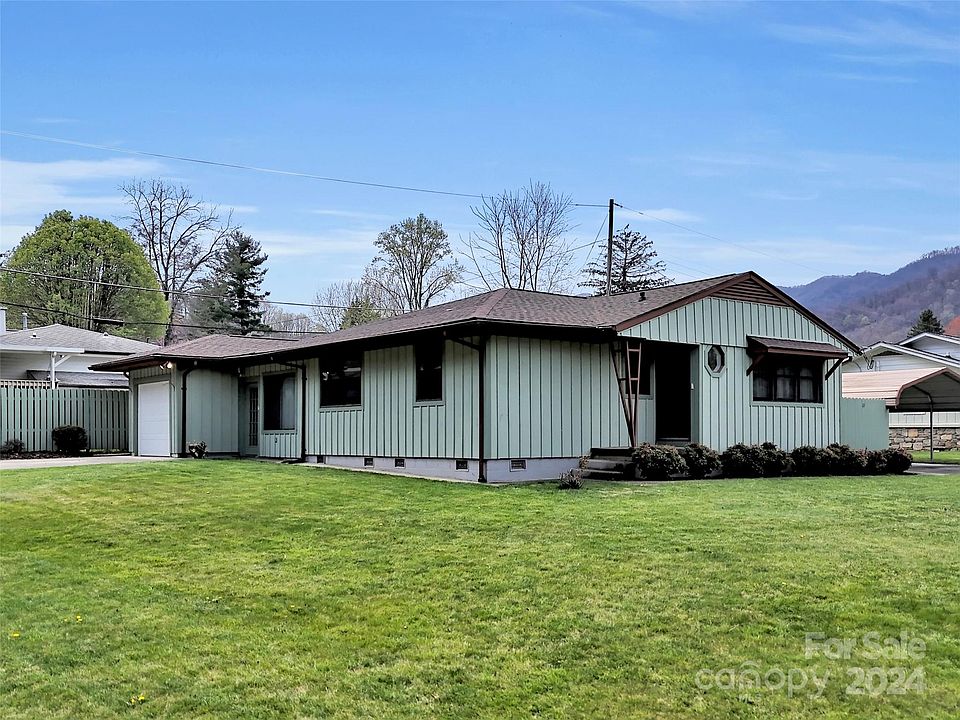 1st image of 19 Grandview Cir