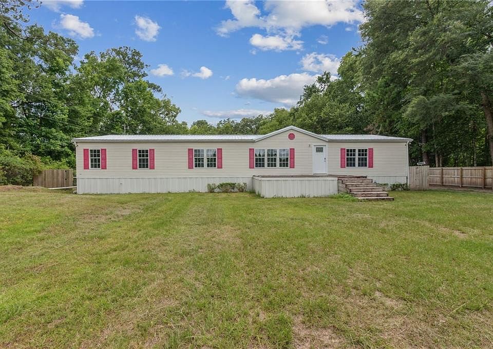 1st image of 2746 Harrietts Bluff Rd