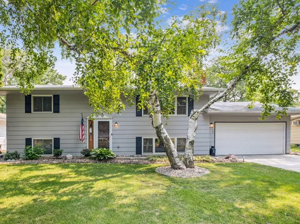 4648 Gettysburg Ave N, New Hope, MN 55428