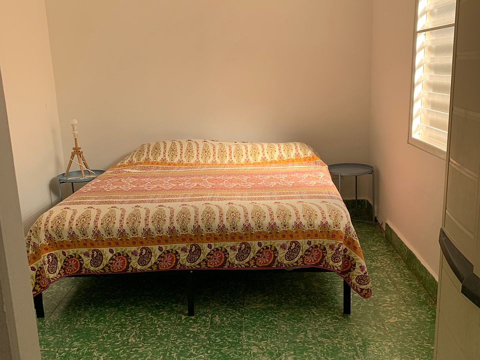 2nd image of 60 Calle Cordero