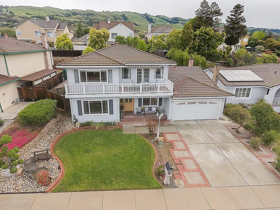 1st image of 2754 Aldworth Dr