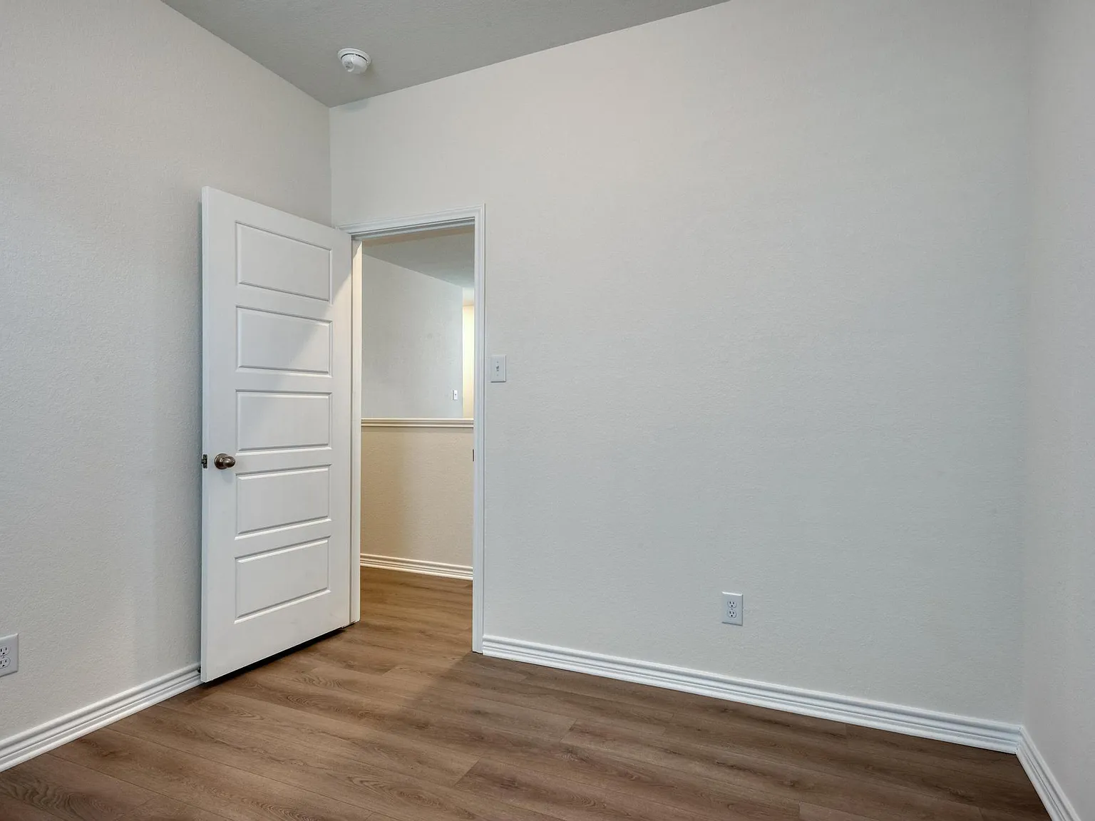 9518 Hinterlands Drive - 1 — Photo 4