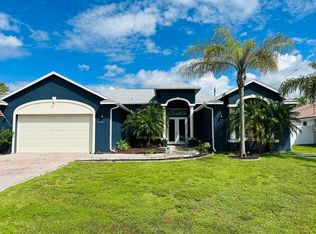 2343 SW Salmon Rd, Port Saint Lucie, FL 34953
