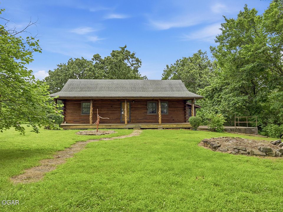 1st image of 17083 Kentucky Rd