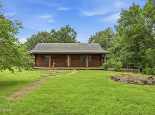 17083 Kentucky Rd, Neosho, MO 64850