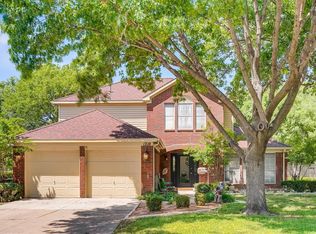 1210 Oxford Ln, Grapevine, TX 76051