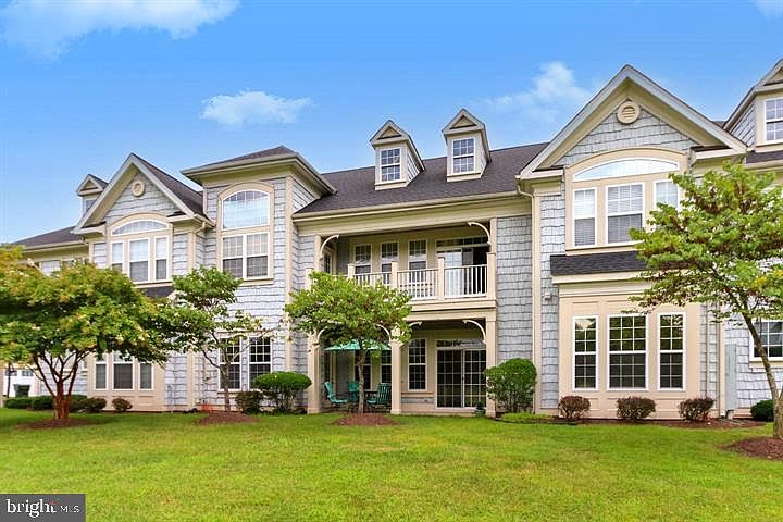 1st image of 13866 Greendale Dr