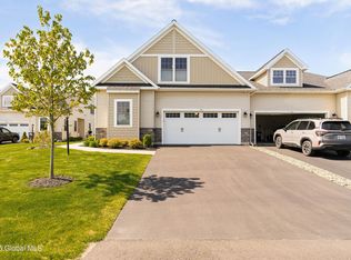 43 Justin St, Latham, NY 12110