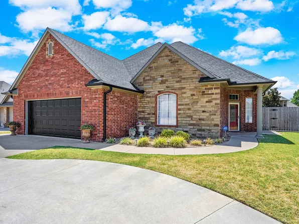 3006 N Timbercreek Ct, Duncan, OK 73533