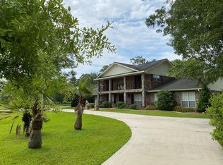523 Pine Grove Rd, Picayune, MS 39466