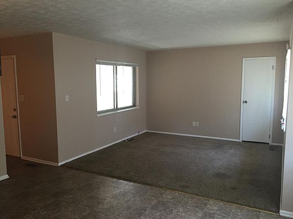 4th image of 3531 Luewan Ct