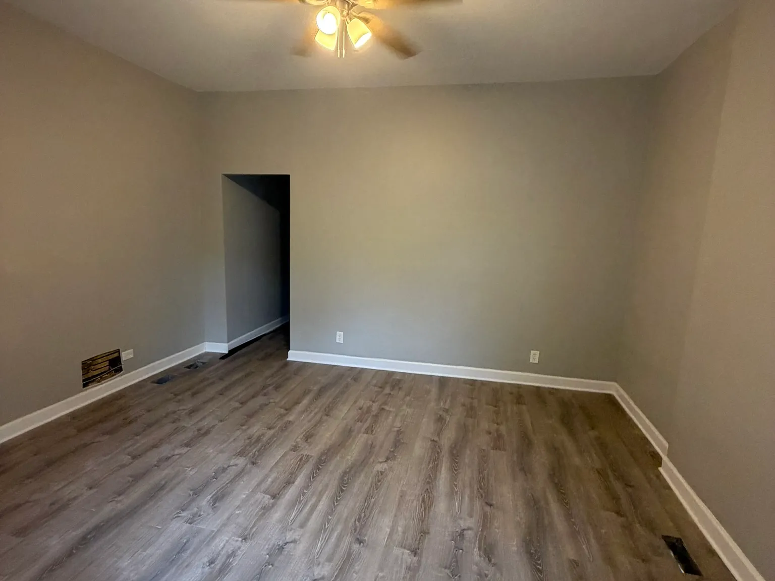 2 bed, $1,450 — Photo 4