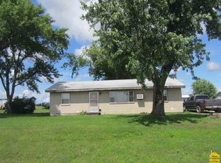 631 NW Hwy 7, Clinton, MO 64735