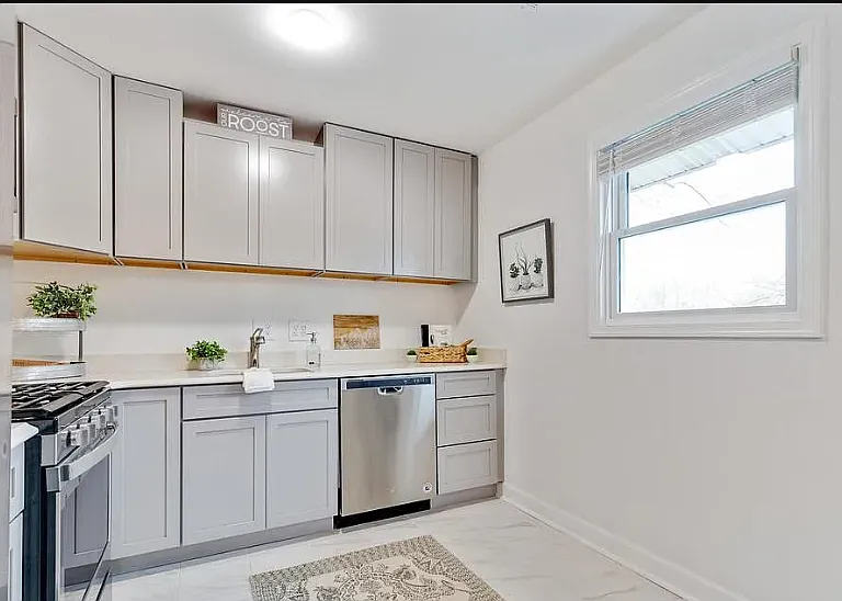 6371 Edsall Rd — Photo 9