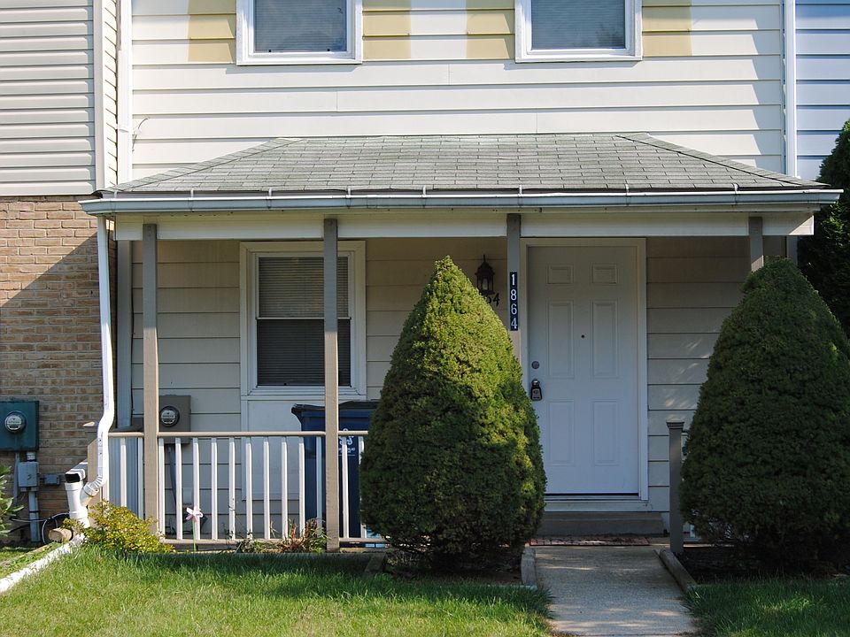 1st image of 1864 Abbey Ln