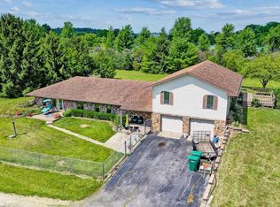 16104 Feighner Rd, Roanoke, IN 46783