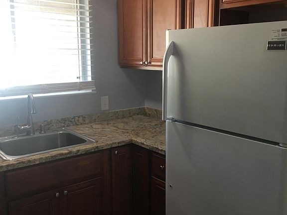 2nd image of 219 Jackson Ave #0